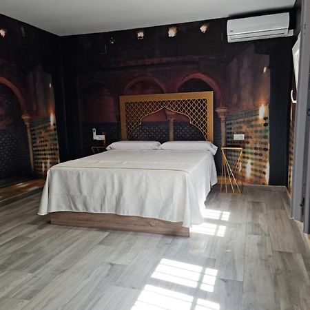 Apartamento Luxury Suite Huelva Zona Centro Exterior photo